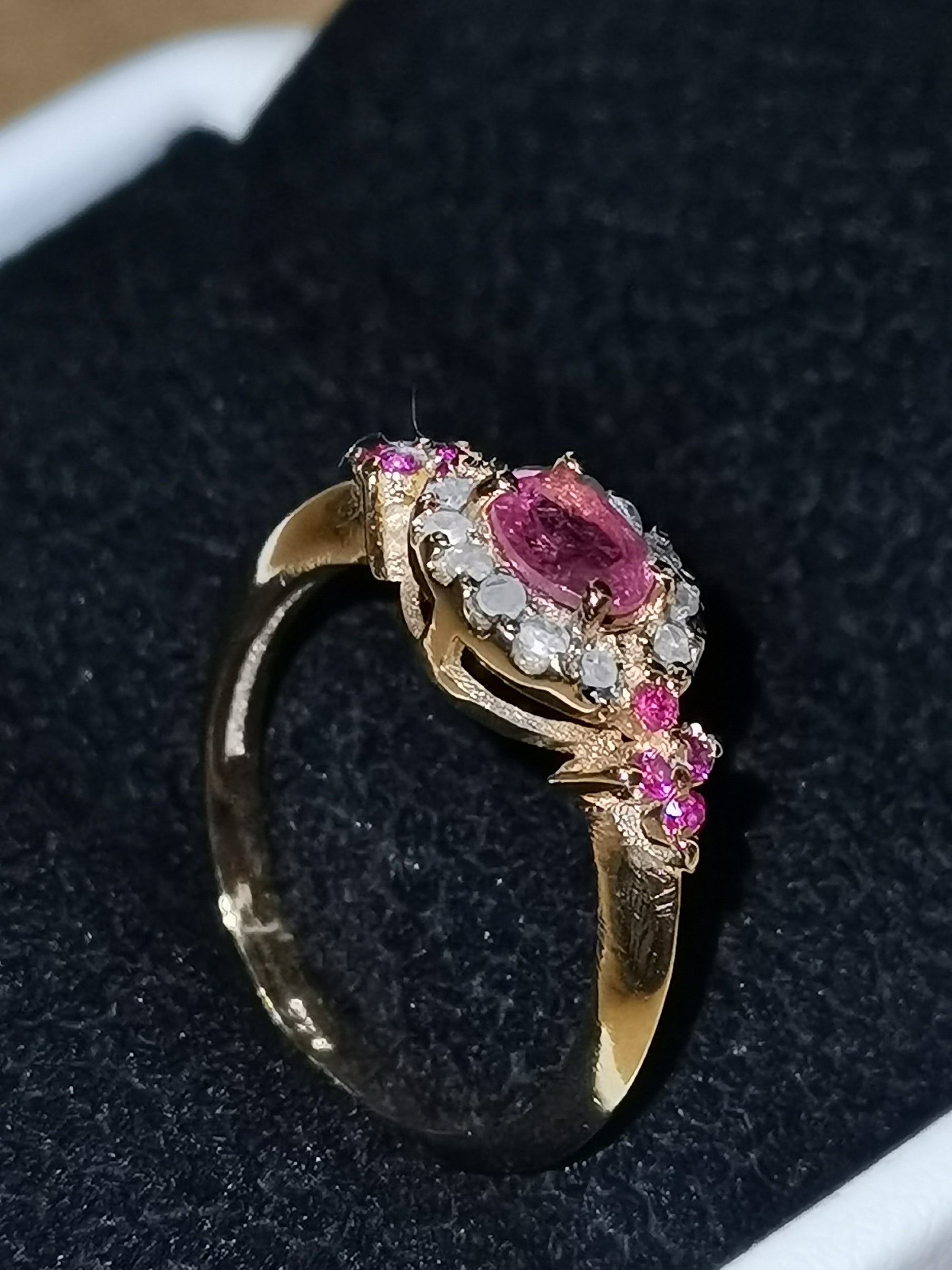 Natural tourmaline,Diamond(1)